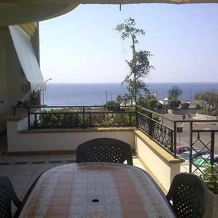 Casa Vacanza Marisa * Castro (Lecce)